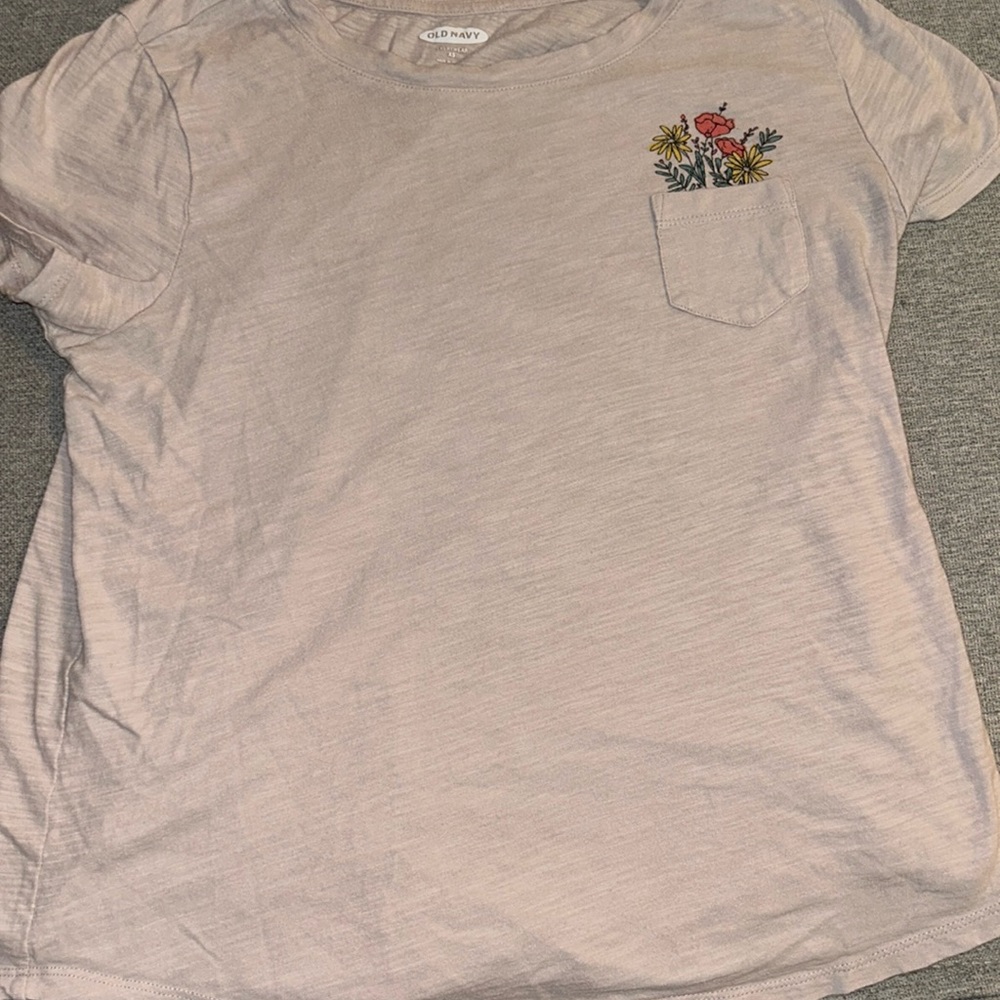 Old Navy floral tee size XS